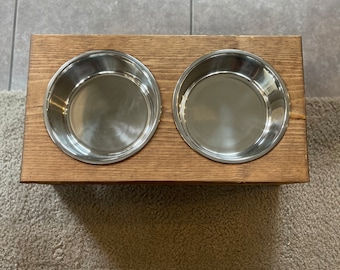 Dog/Cat/Pet Wooden Food Station - Bowls included