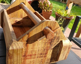 Reclaimed wood rustic boxes