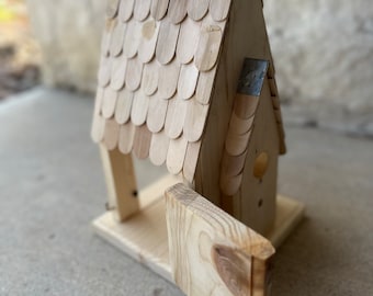 Custom Wood Birdhouse with Viewing Window – Handmade Outdoor Garden Décor, Rustic Bird Feeder Gift, Texas Woodworking