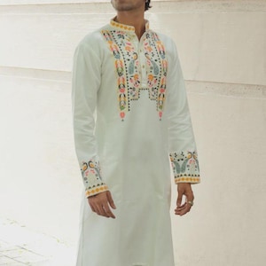 White Mens Kurta with Toran Weaving Indian Mens wedding wear,Mens Ethnic Kurta dress, Manyavar Men&#39;s Kurta for Wedding, Boys Kurta