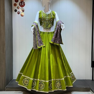 Trending Cotton Navratri Chaniya Choli for Women with Mirror Work, Full Stitch Lehenga Choli for Navratri, Women Garba Dresses, garba Lover
