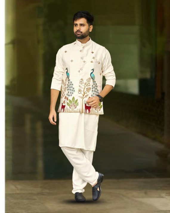 open lace back dress Manyavar Kurta Set for Men, Full Sleeves Mandarin Collar Ethnic Kurta Set  For Diwali, Wedding, Party Art Silk (Green, M) : Amazon.in: Fashion