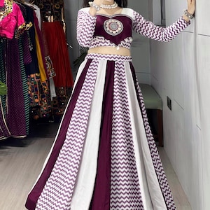 New pure cotton White Navratri Chaniya Choli for Women with Real Mirror Work , Full Stitch Lehenga Choli for Navratri, Women Garba Dresses