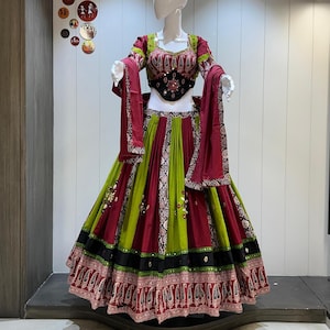 Pure Cotton Navratri Chaniya Choli for Women with Mirror Work, Full Stitch Lehenga Choli for Navratri, Women Garba Dresses, Garba Lover