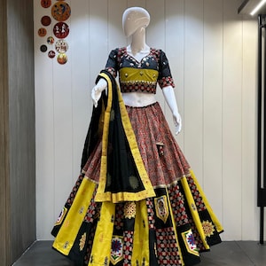 New Pure Cotton Navratri Chaniya Choli for Women With Mirror Work, Full Stitch Lehnga Choli for Navratri, Women Garba Dresses, garba Lover