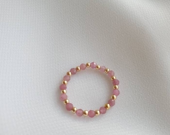 Elastischer Ring aus rosa Turmalinen, Heilsteinen, Boho Ring, Edelsteine, Stapelringe, rosa