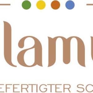 May include: Logo for "dilamur" in a serif font, with the text in a light brown color. The logo is enclosed in a rectangular border. Above the text are four colored dots: green, yellow, orange, and blue. Below the text is the phrase "HANDGEFERTIGTER SCHMUCK".