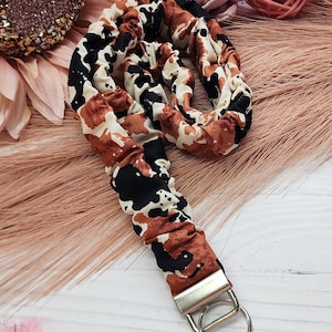 Cow Print Scrunchie Lanyard, Speckled Cow Pattern Key and Badge Stretchy Holder, Teacher and Nurse Gifts, Cute Fabric Accessory