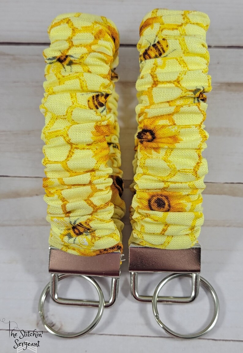 Spring Keychain Bee Handmade Bee Scrunchie Keychain: Cotton Honeycomb Wristlet - Etsy