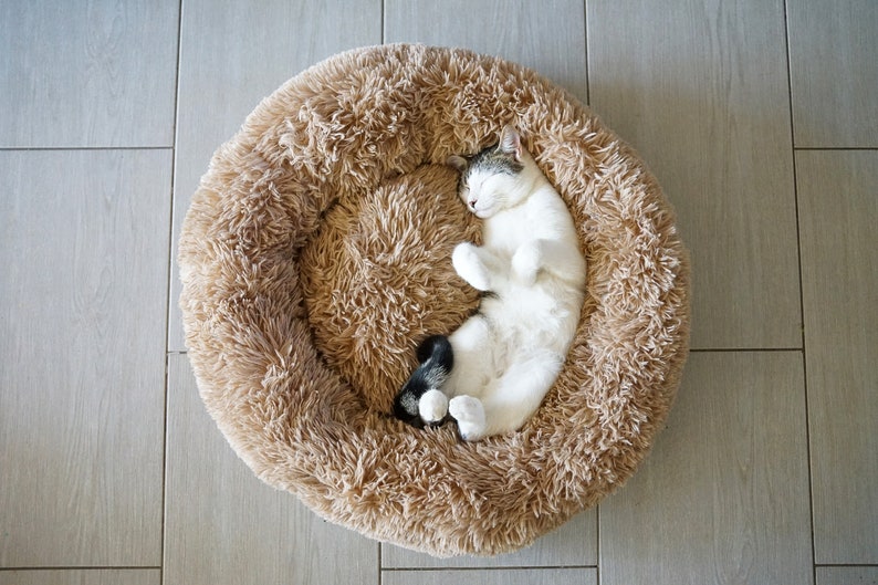 4L Textil Fuzzy Katzenbett flauschig Donut Hundebett kleine Hunde Katzenbett kuschelig weich Plüsch Katzenkörbchen Ø70 cm Toffee Bild 5