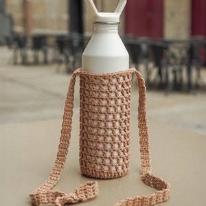 Crochet Water Bottle Totes / Crochet Water Bottle Holder / Crochet Water Bottle Bag / Crochet Bottle Cover / Festival Crochet Bottle Carrier zdjęcie 3