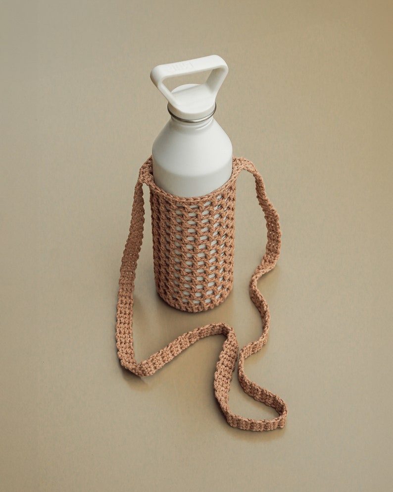 Crochet Water Bottle Totes / Crochet Water Bottle Holder / Crochet Water Bottle Bag / Crochet Bottle Cover / Festival Crochet Bottle Carrier zdjęcie 2