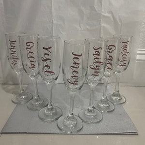 Personalized Champagne Flutes For Wedding Party, Mothers Day, Girls Trip or Bridal Shower