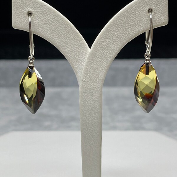 Faceted Amber drop, dangle earrings / Sterling silver 925 Cherry Lemon Amber earrings/Amber jewelry / Luxury Baltic Amber stone 3.3 g