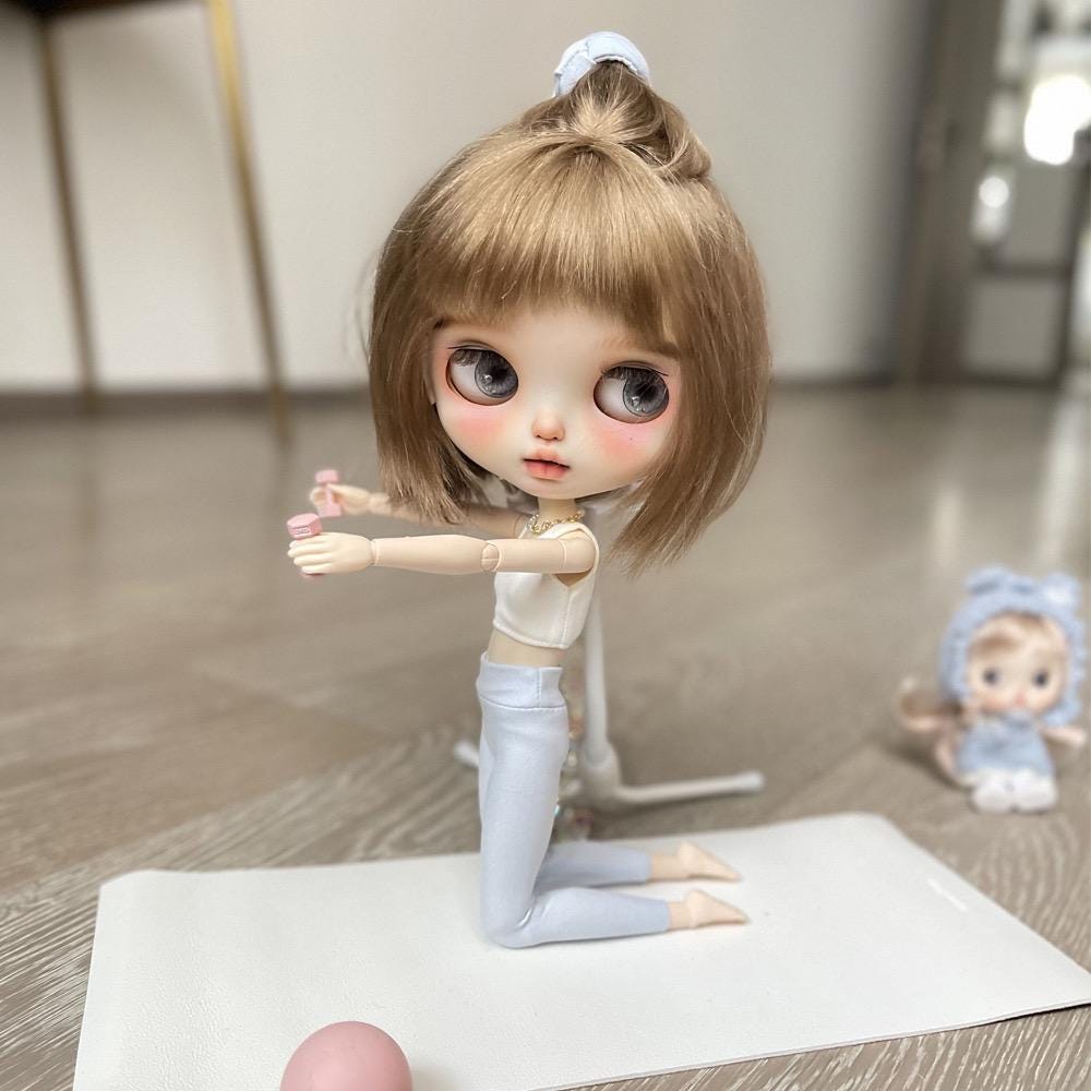 Xuanheng 3 Pcs Supports Réglables pour Poupées Présentoirs de Poupées pour Collectionneurs Maison Boutique Blanc
