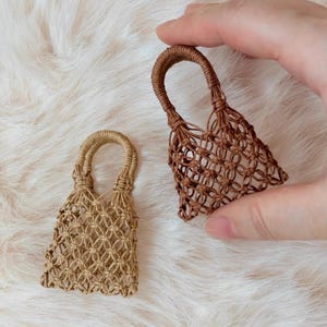 Miniature woven bag, woven bag for Blythe, 1/6 BJD doll handbag,  Mini Handbag, blythe bag, aznoe bag.