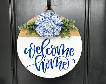 Front Door | Welcome Chinoiserie | Blue | Front Door Wreath | Door Hanger | Door Wreath | Housewarming Gift | Closing Gift | Home Decor