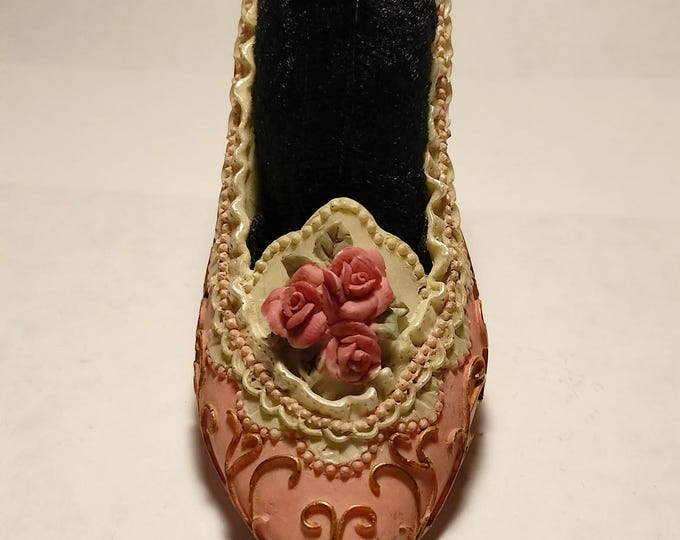 VICTORIAN GOTHIC, Pin cushion or needle holder: Used, Refurbished by MrsBunnyBrooks, Great gift for Christmas, Sewer Quilter Fashion Design
