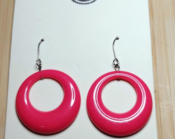 VINTAGE 1986 Earrings: Great gift for Mom, Girlfriend, Grandma, BFF, Teacher, Professor, Fashion Student, Secret Santa, White Elephant, 1980