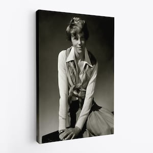 Amelia Earhart Amazing Adventurer women hero pilot aviation vintage Black and White Retro ww2 ww1 Canvas