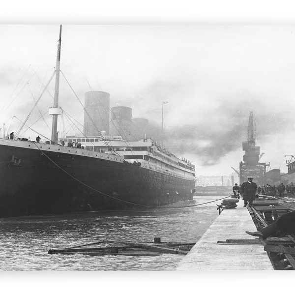 The RMS Titanic Greatest ship in the world, Amazing 1912  last photo before vessell set sail Meritime maiden voyage, Southampton, England,