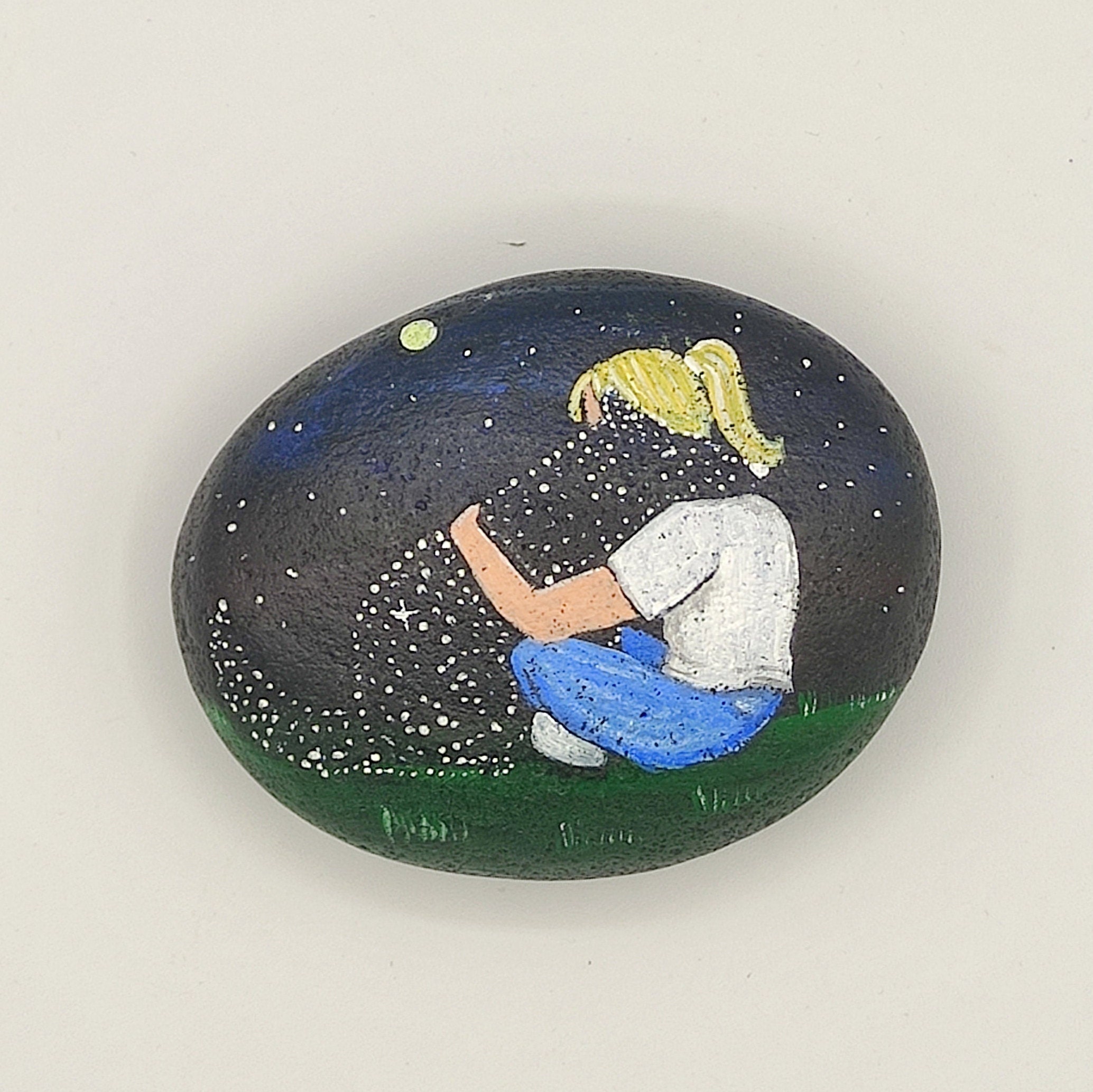 Personalizable memorial stone for dogs as an individual keepsake The perfect memory and grave decoration for your beloved pet