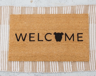 Welcome Doormat | Welcome with Pitbull Doormat | Dog Welcome Mat | Handpainted Doormat | Outdoor Doormat