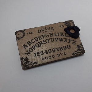 Novelty Miniature Ouija board with Planchette