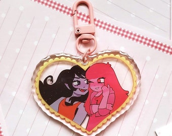 Charm acrílico con forma de corazón de Bubbline