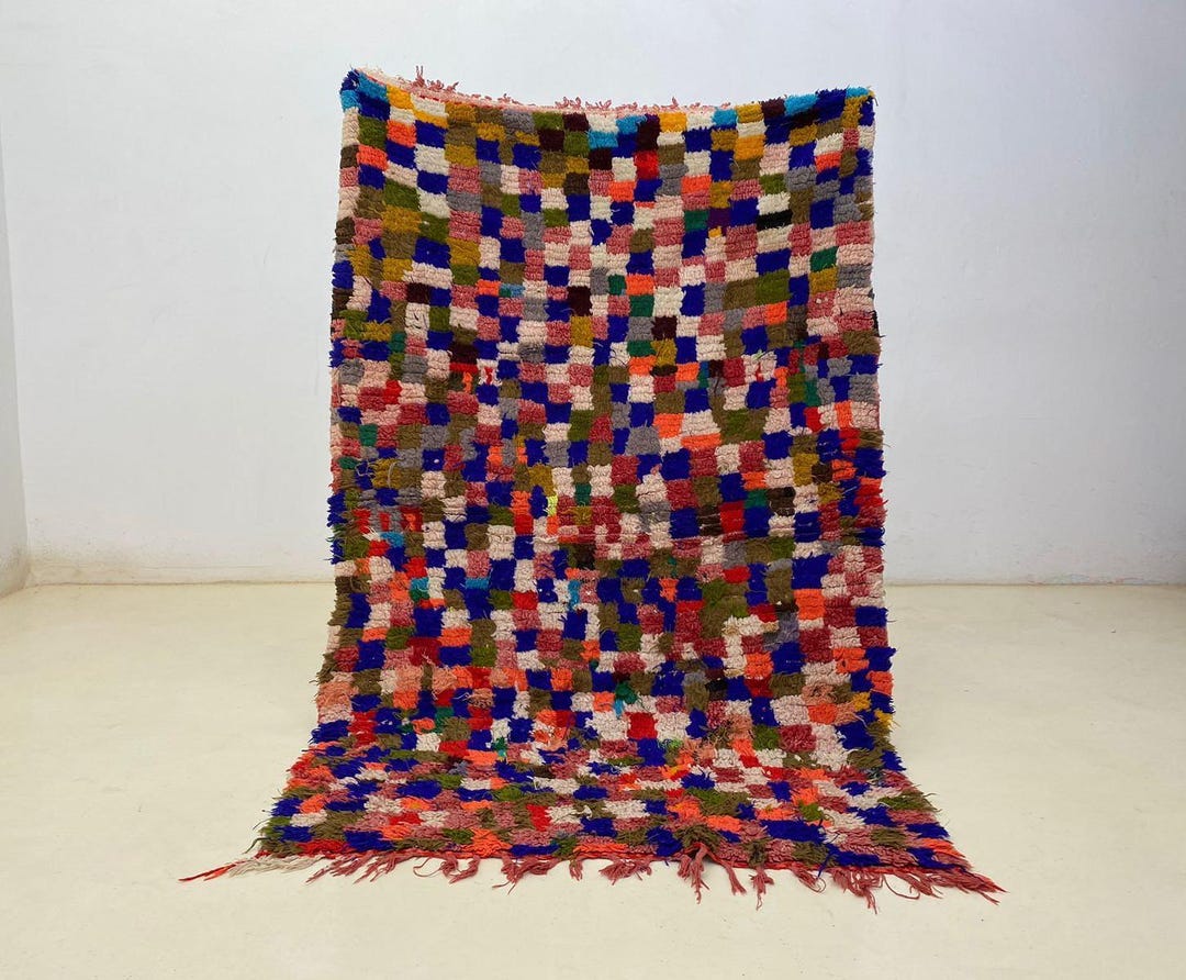Moroccan Wool Rug: Geometric Kilim Pattern (6x4 Ft) - Etsy