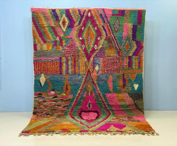 Berber Style Rug: Vibrant Colors - Handmade Wool, Durable Indoor Use