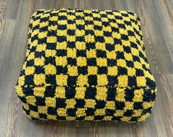 Ottmans Checkered Pouf-Luxurious Wool Pouf-Fabulous Pouf-Amazing Checkered Pouf-Custom Pouf-Bohemian Decoration-Unique Checkered Pouf
