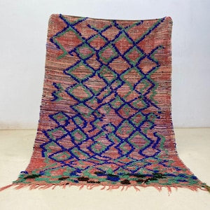 Alfombra marroquí vintage: Kilim de lana tejido a mano con motivos geométricos