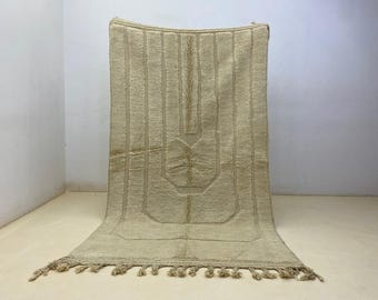 Moroccan rug white - Solid white rug - Plain white rug - Minimalist rug - Beni ourain rug - Custom rug - Handmade rug - Moroccan area rug