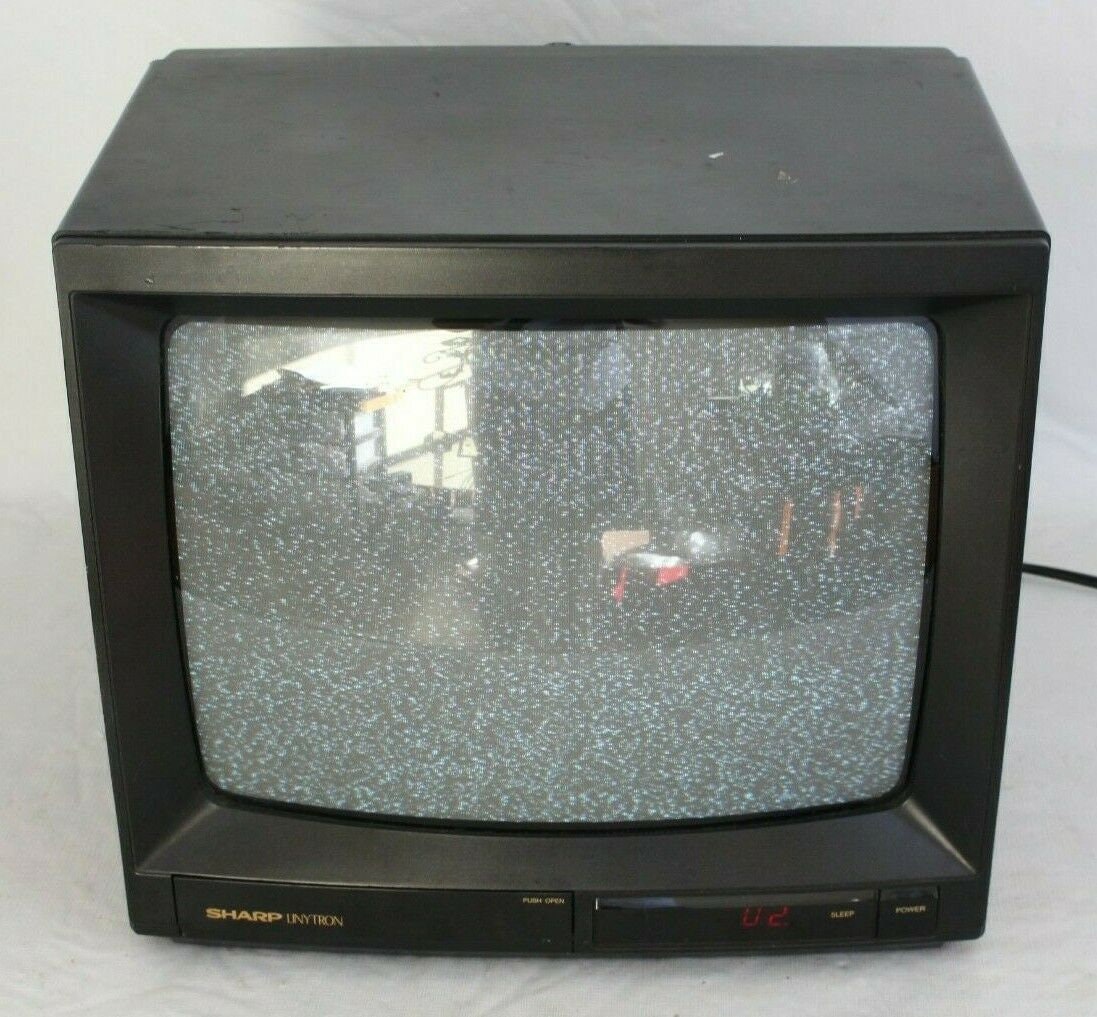 Sharp 19 CRT Color TV Linytron Plus Series Vintage 1983