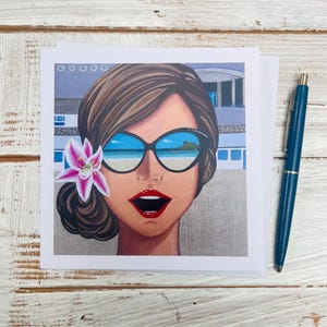 Carte de voeux plage St Ives Porthmeor vintage fashion fleur dans les cheveux Tate gallery portrait de femme