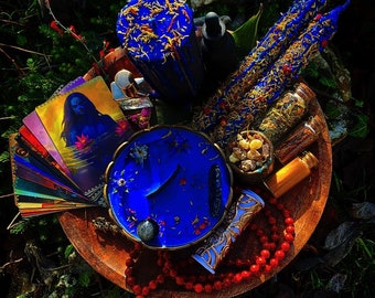 KALI Coffret Rituel,goddess,india,candles,encens,ayurveda,oracle,mala,bois de santal,huile onction,chaï,vajra dorje,œil agate,infusion,kala