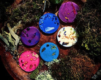 Set of 6 Sacred Feminine Melts, Ritual, Perfume Burner, Rapeseed, Crystals, Flowers, Moon, Gift, Yoga, Vegan, Divinities, Ancient, Ancestral, Witch, Goddesses
