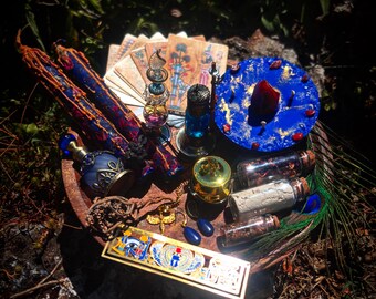 ISIS, Coffet Rituel,série limitée,luxe,divinités,Egypte,païen,lotus,cornaline,féminin sacré,déesse,Lumières Sacrées,cadeau,déco,chandelles