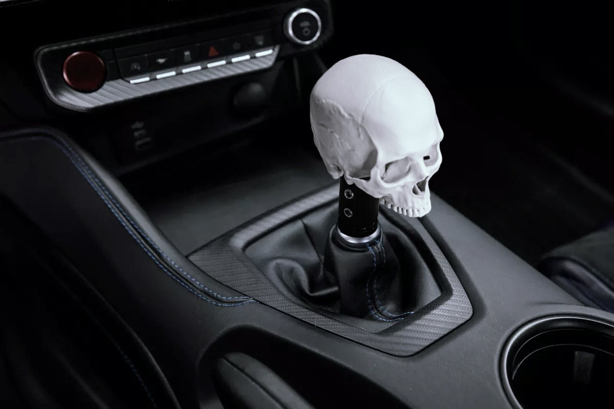 Skull gear stick knob discount