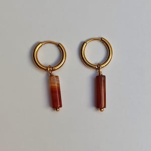 Carnelian earrings KIANA with natural pearls, 18k gold, gemstone earrings, 304 stainless steel, delicate pair of earrings, handmade