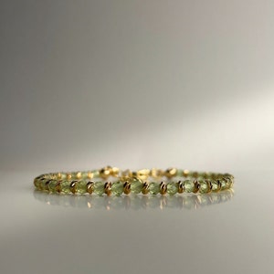 Peridot Bracelet EMPYREAL - Natural Faceted Beads, 18k Gold Plated Spacers, 14-17cm, Handmade