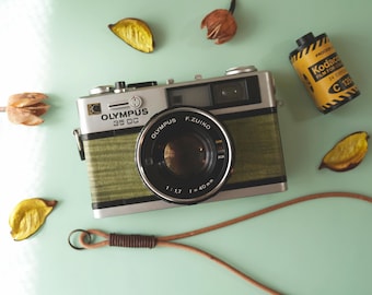 Matcha green - Olympus 35DC Wood crafted film camera (refurbished)