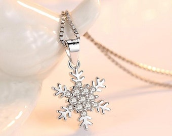 925 Sterling Silver CZ Flower Retro Simple Pendant Necklace for Women, Dainty Necklaces, Minimalist Necklaces, Gifts for Women