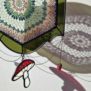 Into the forest- &quot;Glochet&quot; suncatcher (stained glass+crochet doily), oryginal home decor for lovers of nature, mushrooms and goblincore
