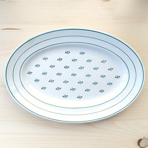 Large Vintage Oval Dish Lunéville KG France In White Iron Earth With Green Geometric Decor, 1900/1950