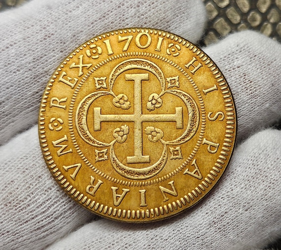 Coin 8 Escudos 1701 Philippus V Spain Collectible Coin Gold