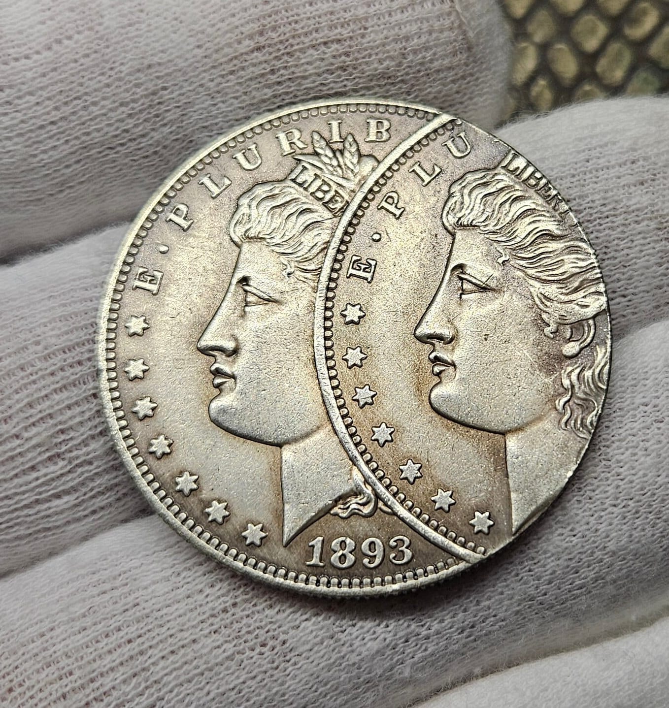 1893年 アメリカ 切手 レア 二重印刷 エラー US コレクション Rare US Morgan Dollar Coin With Die Error 1893 / Gift for Father