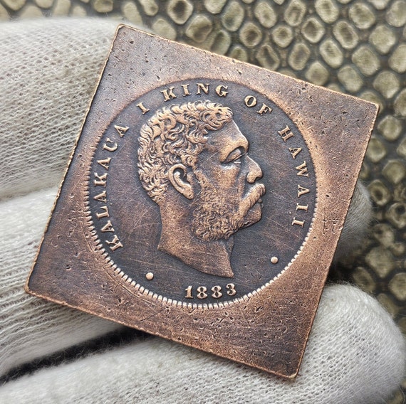 Muy Rara Moneda De Dollar Hawaiano 1883 En forma de Cuadrado (Klipa) Moneda Reacuńacion / Novedad