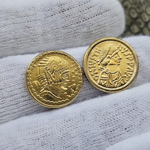 Lot of 2 Very Rare Ancient Roman Coins Gold-Plated Replicas Collectible Coins for Collectors Coins to Give as Gifts